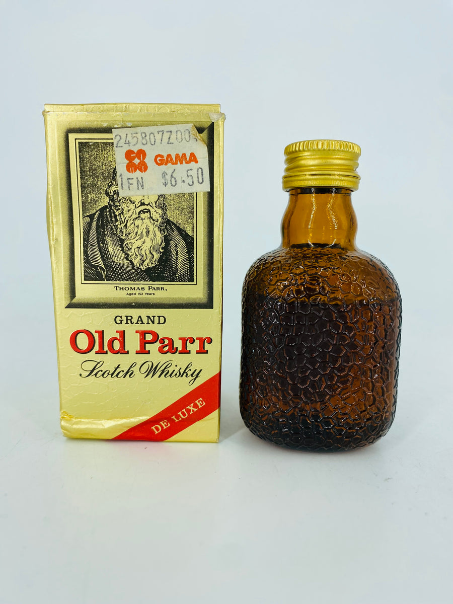 Grand Old Parr 12 Year Old De Luxe Scotch Whisky 700ml Bottle